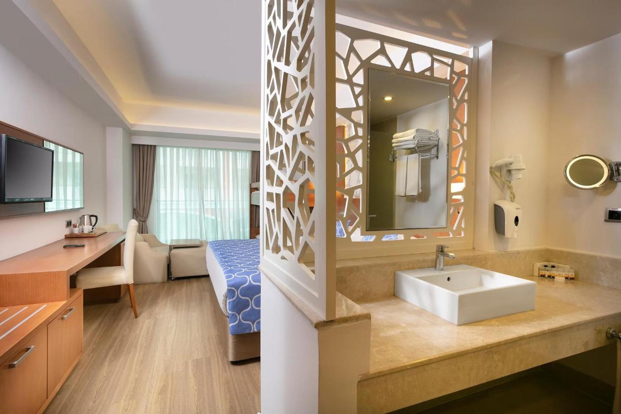 Armas Life Belek Hotel Cameră foto